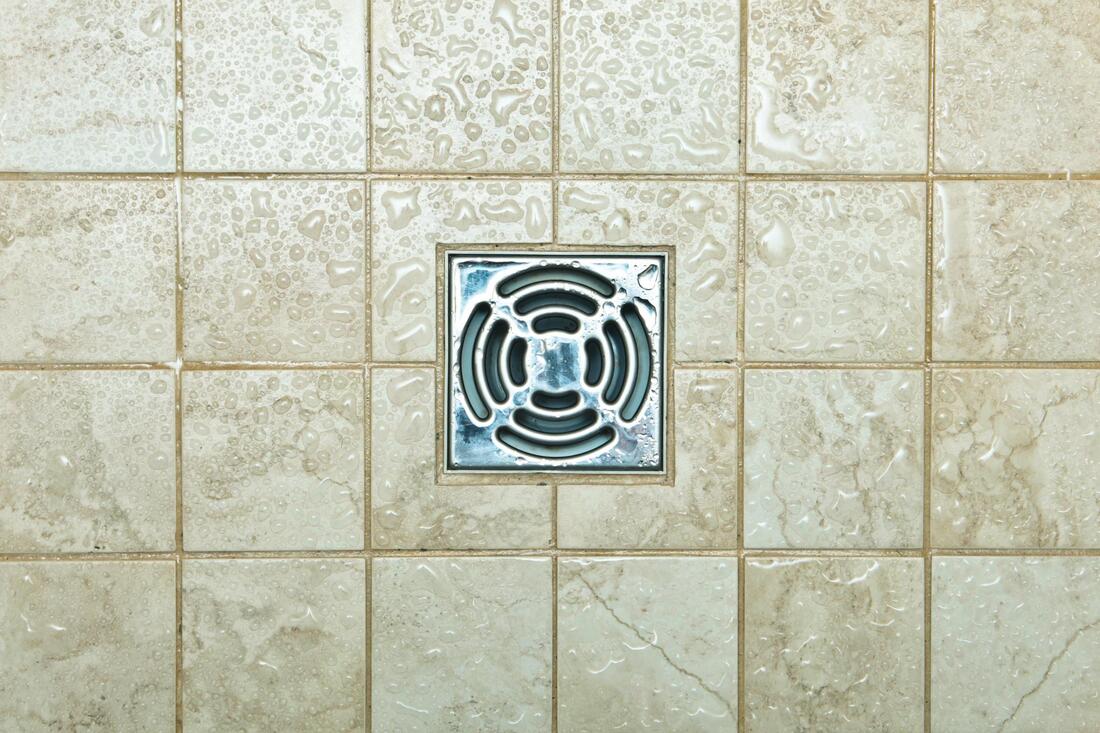 tile flooring with drainage